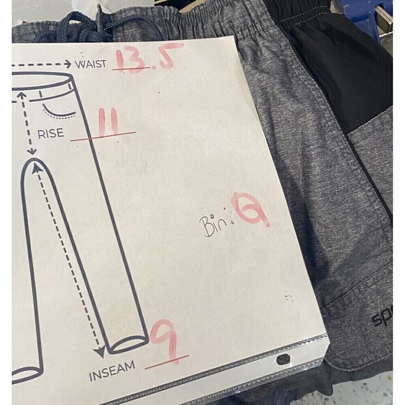 Speedo Board Shorts Men Medium Gray Swim Surf Cargo Pockets Drawstring Lined - Picture 3 of 11